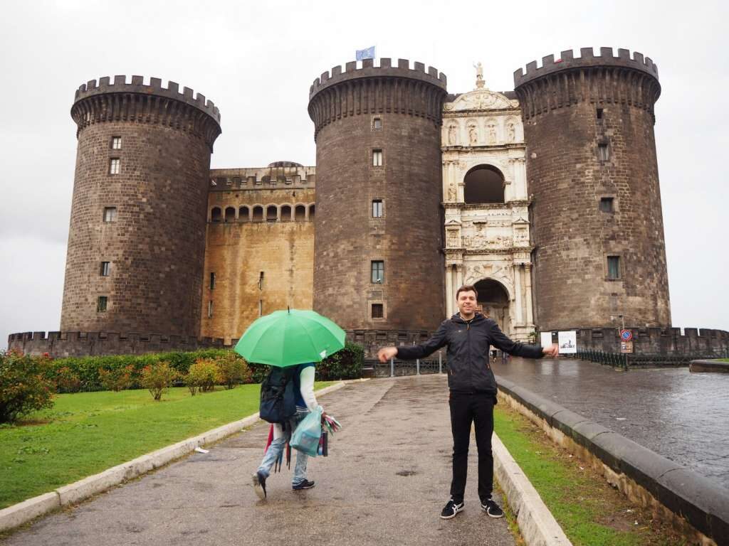 Castel Nuovo, znany również jako Maschio Angioino